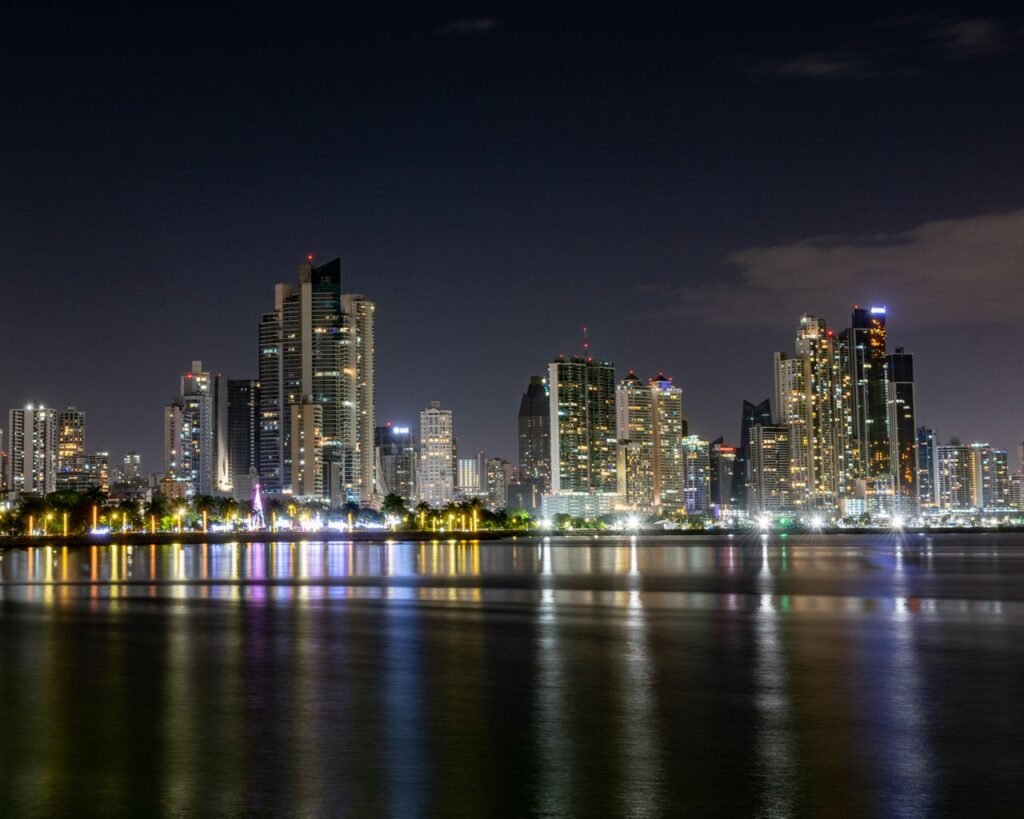 Where to Stay in Panama City for Shopping & Safety: Top Neighborhoods under $80/Night pexels deyvi darinel 89384752 12495663